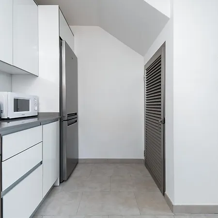 شقة Corcega Sunrise تورّيفيِخا