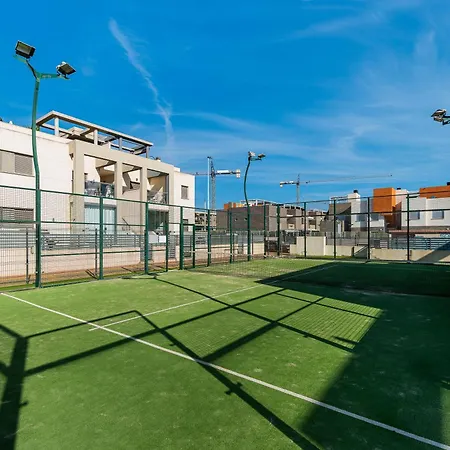 شقة Corcega Sunrise تورّيفيِخا