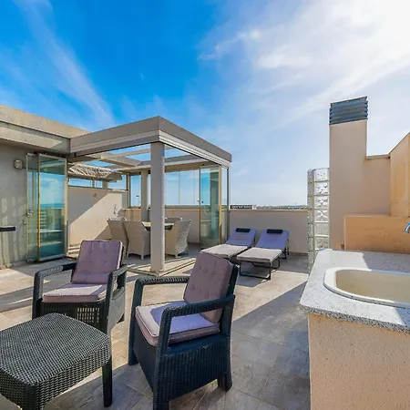 Апартаменты Corcega Sunrise Торевьиа