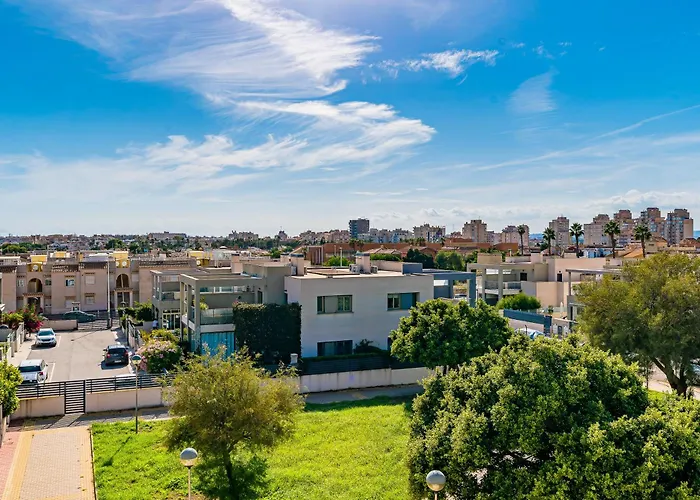 Corcega Sunrise Apartament Torrevieja